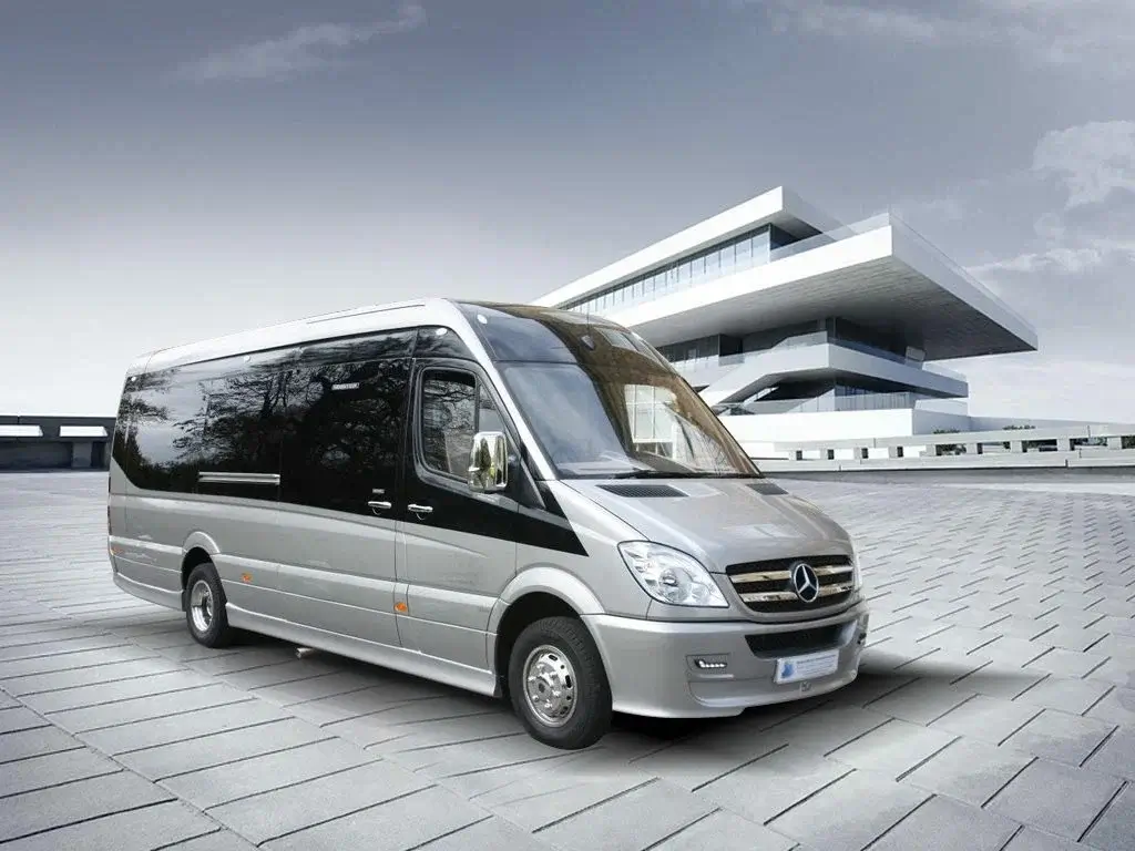 16 seater minibus