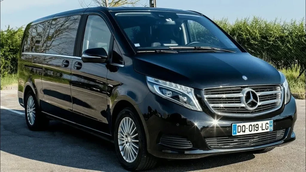 Manchester Airport Minibus